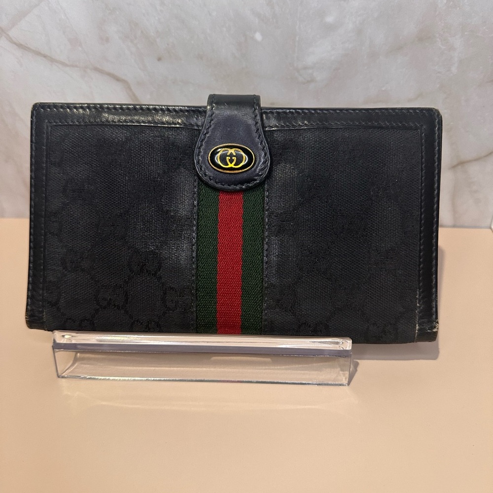 Gucci Black International Wallet with Red and Green Accent